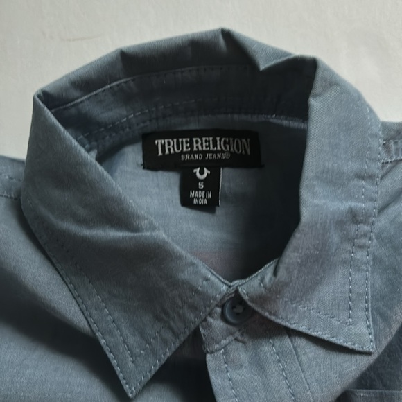 True Religion blue button shirt pocket in front flag design in back boy size 5 - Picture 7 of 7